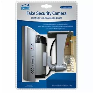 New Sabre Fake Security Camera CCD w/Flashing Lite